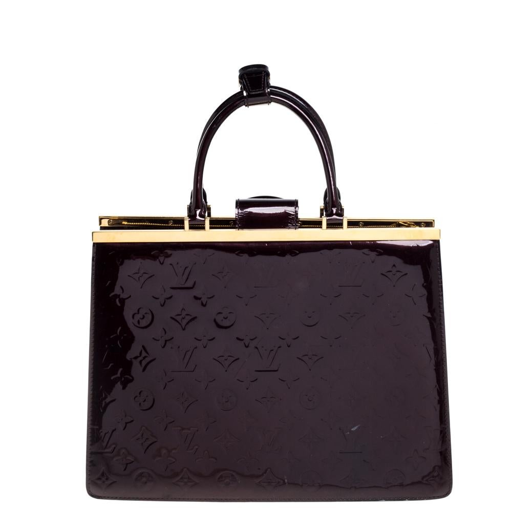 Louis Vuitton Amarante Monogram Vernis Leather Deesse GM Bag In Good Condition In Dubai, Al Qouz 2