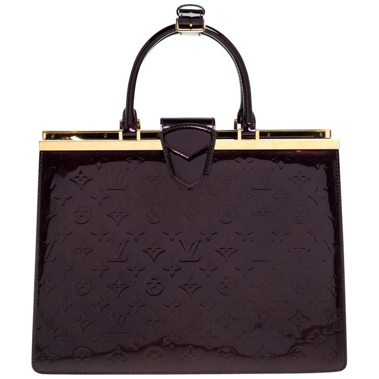 Louis Vuitton Amarante Monogram Vernis Leather Deesse GM Bag at 1stDibs