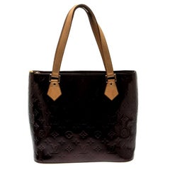 Louis Vuitton - Sac Houston en cuir Amarante Monogram Vernis