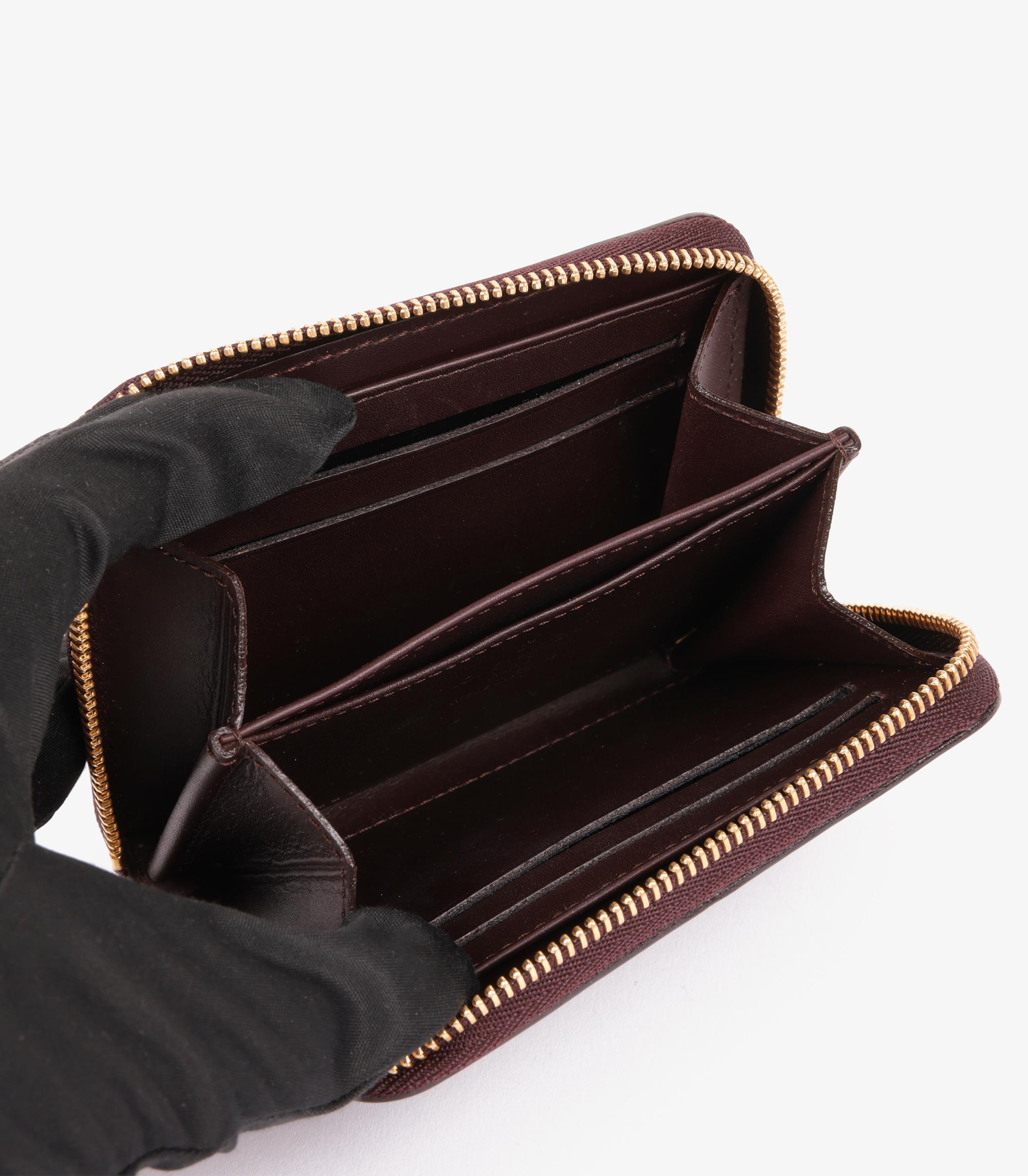 Women's or Men's Louis Vuitton Amarante Monogram Vernis Leather Zippy Coin Purse