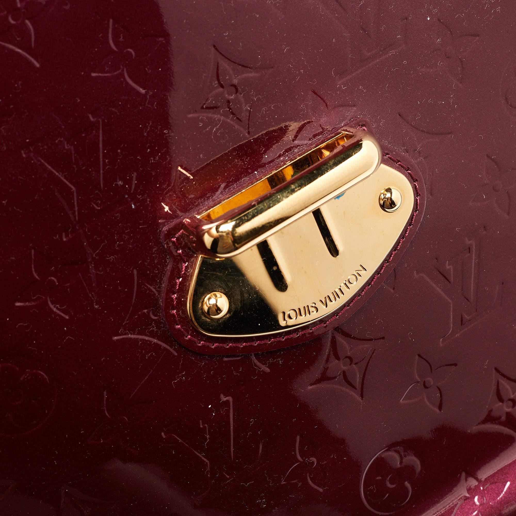 Louis Vuitton Amarante Monogrammierte Vernis Mirada-Tasche im Angebot 10
