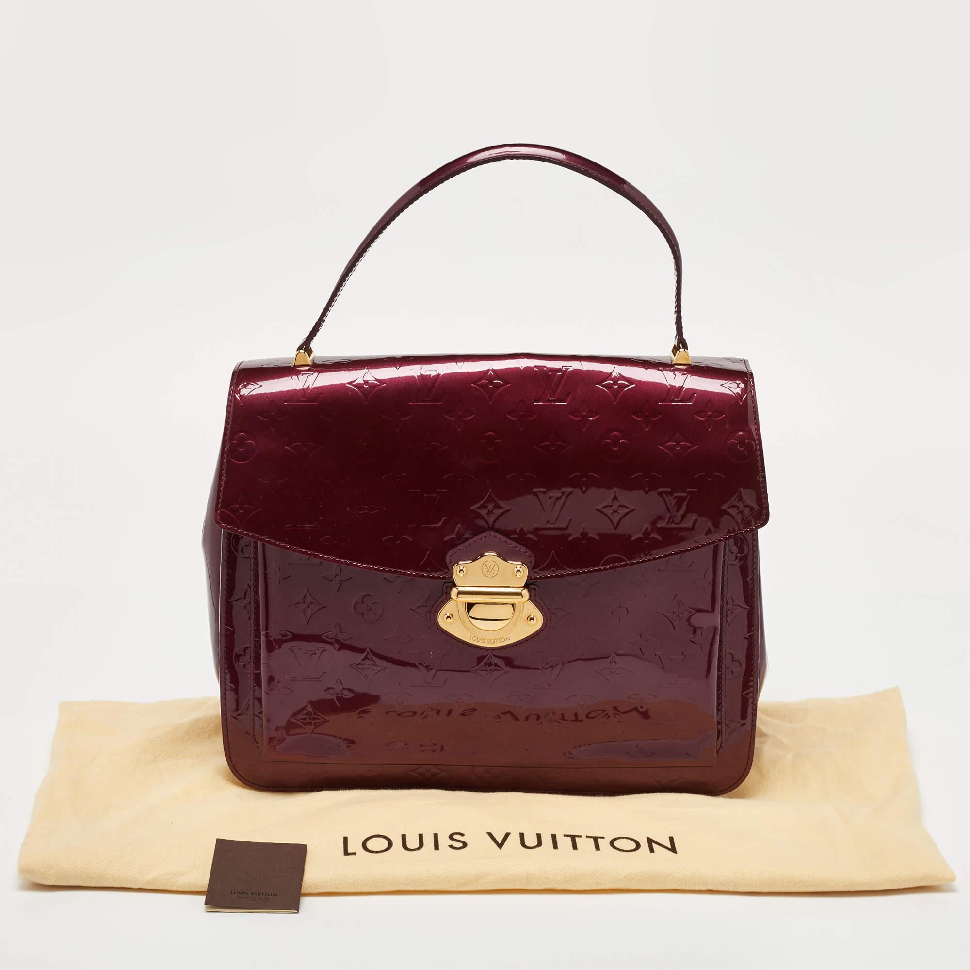 Louis Vuitton Amarante Monogrammierte Vernis Mirada-Tasche im Angebot 9