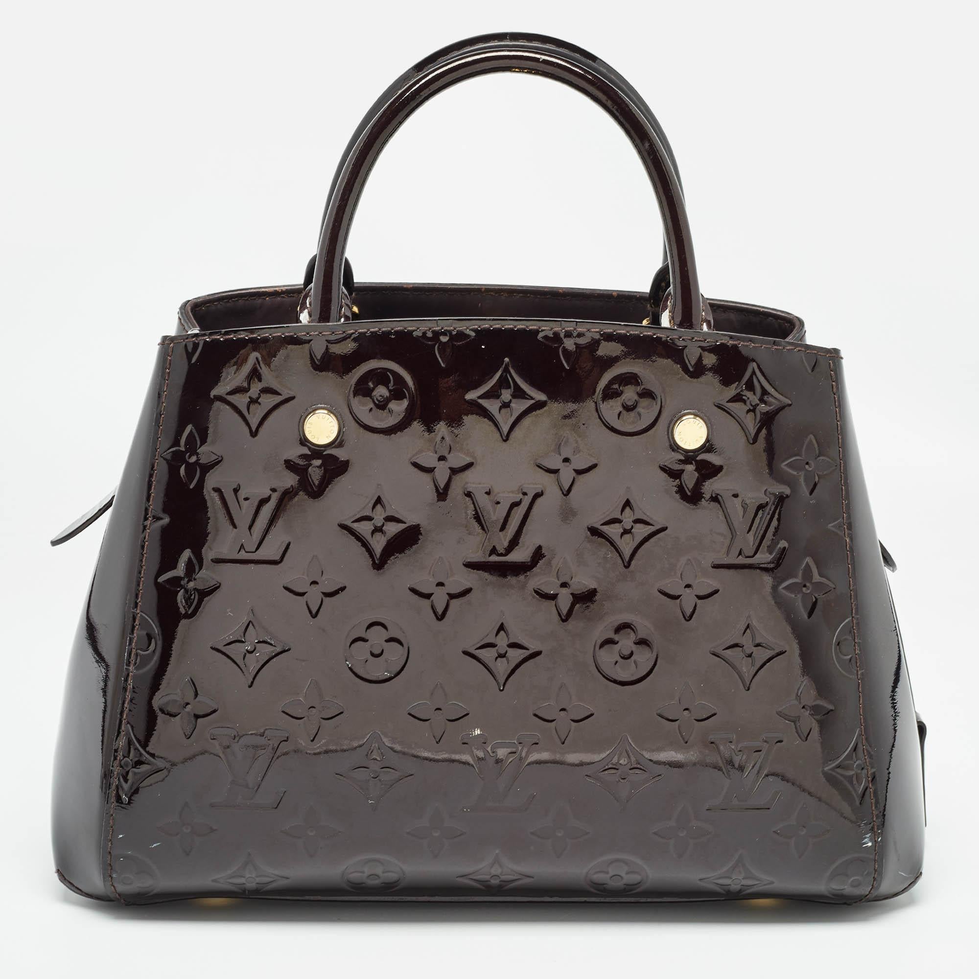 Louis Vuitton Amarante Monogram Vernis Montaigne BB Bag In Good Condition In Dubai, Al Qouz 2