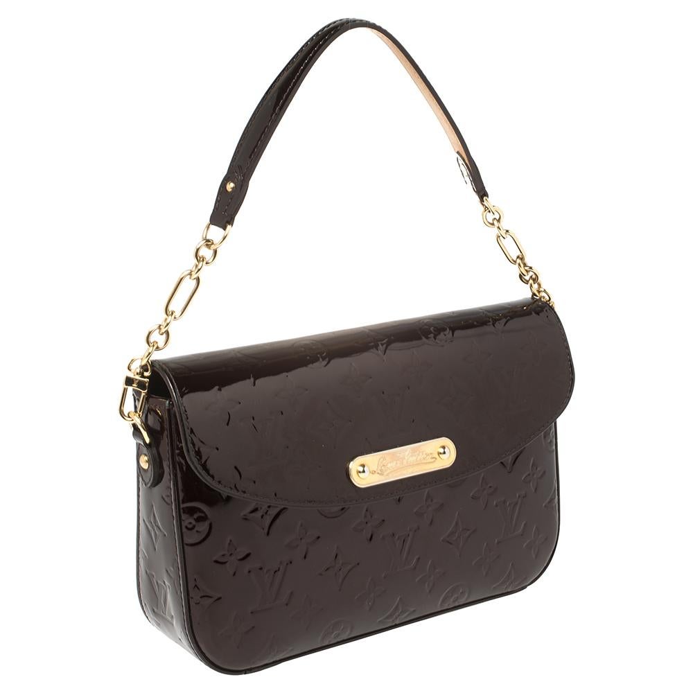 Louis Vuitton Amarante Monogram Vernis Rodeo Drive Tasche im Zustand „Relativ gut“ in Dubai, Al Qouz 2