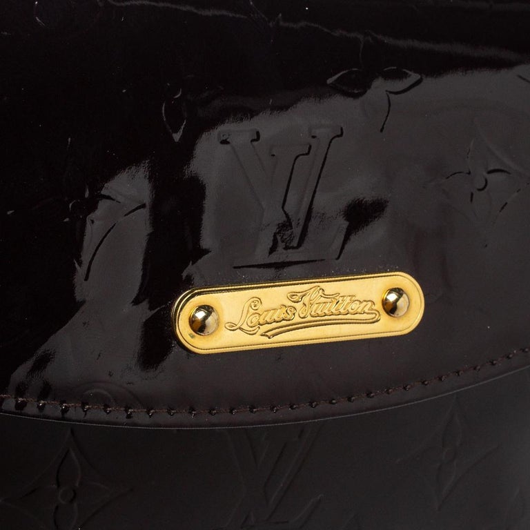 Preowned Authentic Louis Vuitton Amarante Monogram Vernis Rodeo