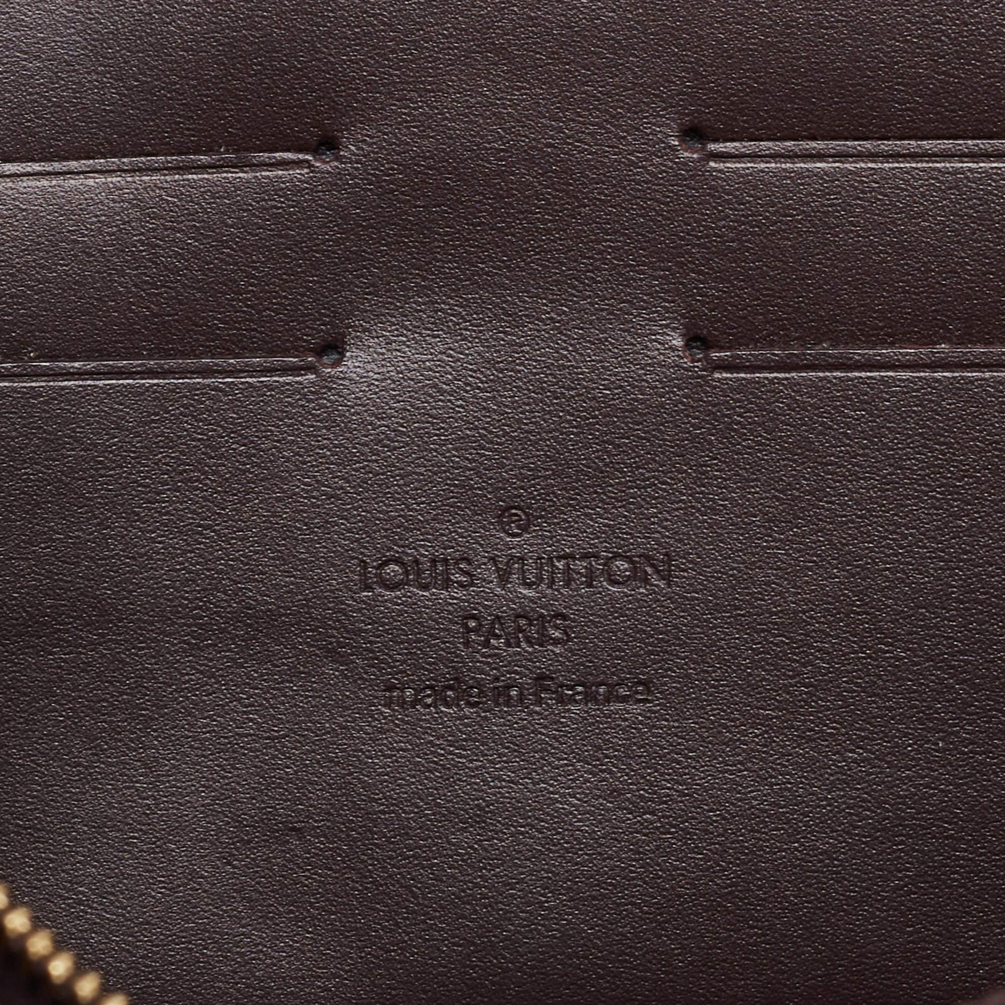 Louis Vuitton Amarante Monogram Vernis Rossmore MM Bag 8