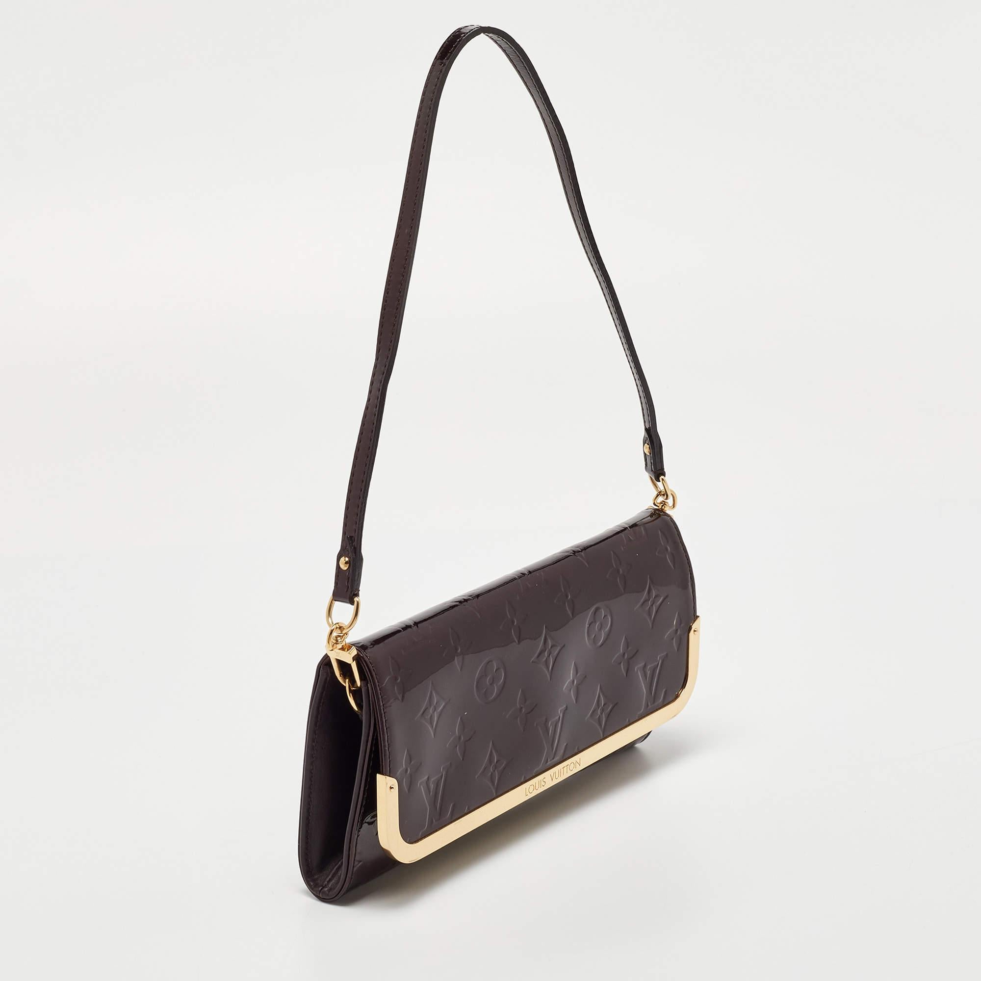 Louis Vuitton Amarante Monogram Vernis Rossmore MM Bag In Good Condition For Sale In Dubai, Al Qouz 2