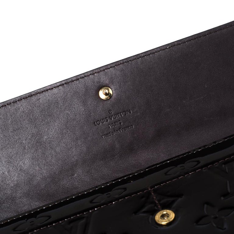 Louis Vuitton Monogram Vernis Patent Leather Sarah Wallet - Neutrals Wallets,  Accessories - LOU727244