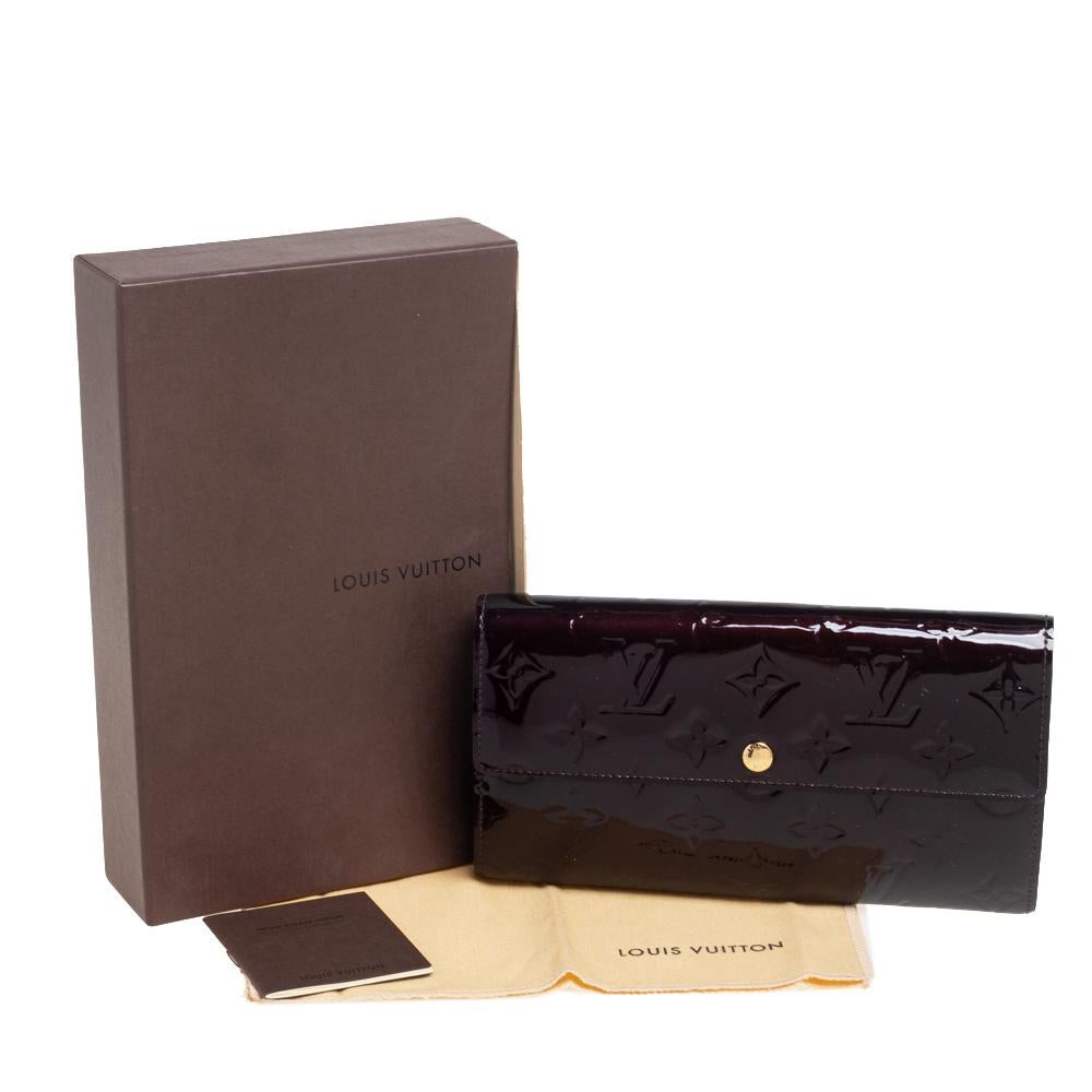 Louis Vuitton Amarante Monogram Vernis Sarah Wallet 1