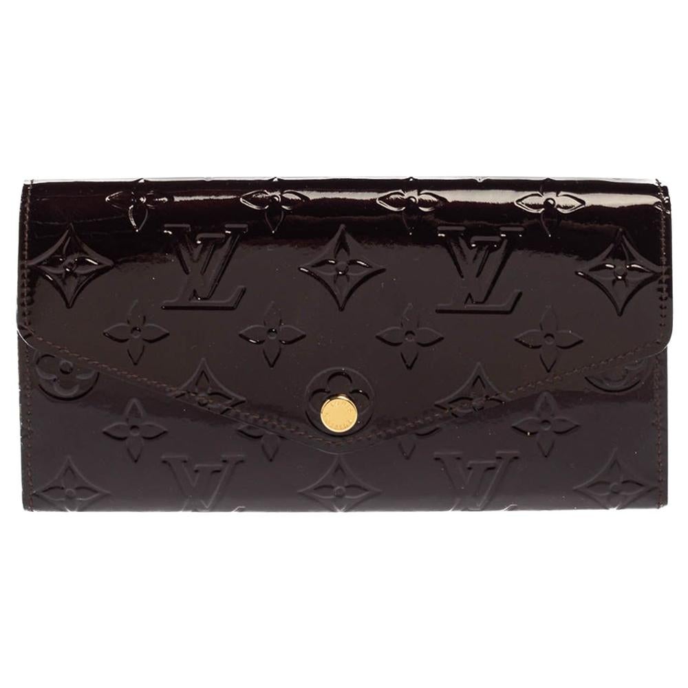 Louis Vuitton Amarante Monogram Vernis Sarah Wallet