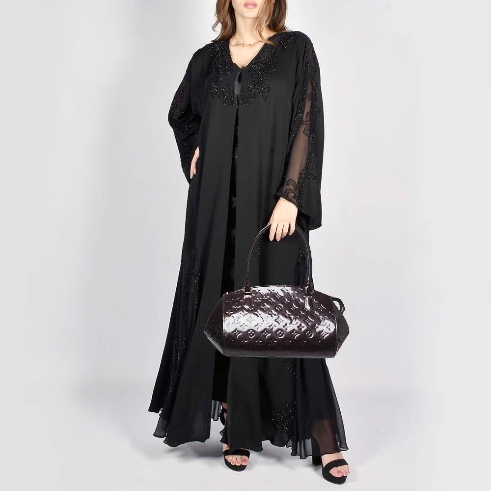 Louis Vuitton Amarante Monogram Vernis Sherwood GM Bag In Good Condition In Dubai, Al Qouz 2