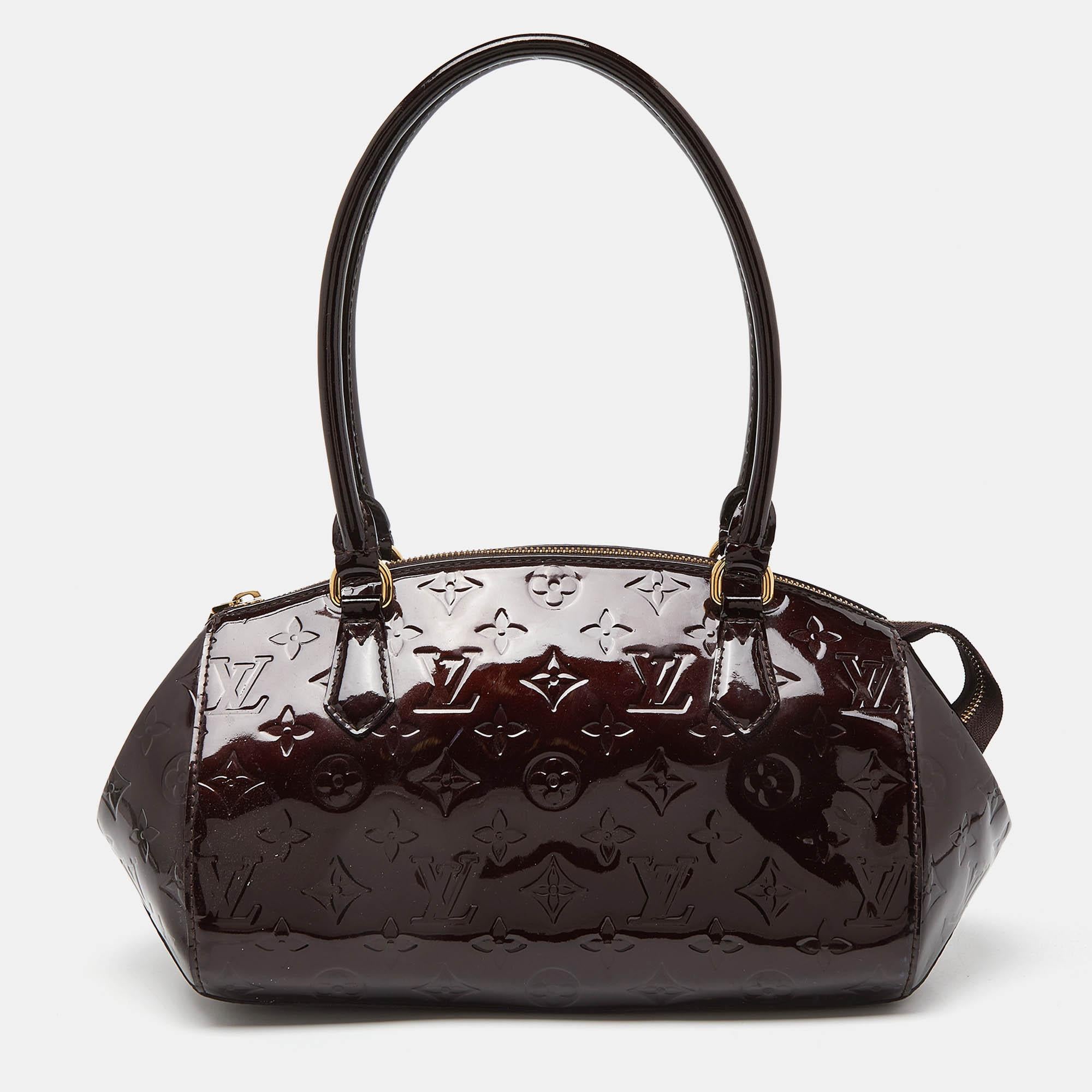 Louis Vuitton Amarante Monogram Vernis Sherwood PM Bag In Fair Condition In Dubai, Al Qouz 2