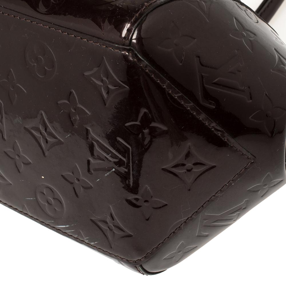 Women's Louis Vuitton Amarante Monogram Vernis Sherwood PM Bag