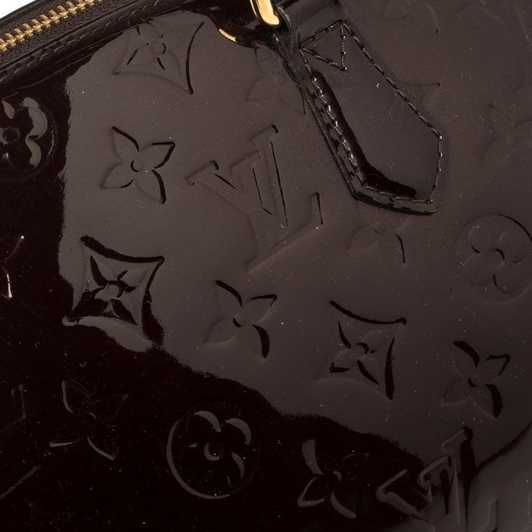 Louis Vuitton 2010s Monogram Vernis Sherwood PM Bag