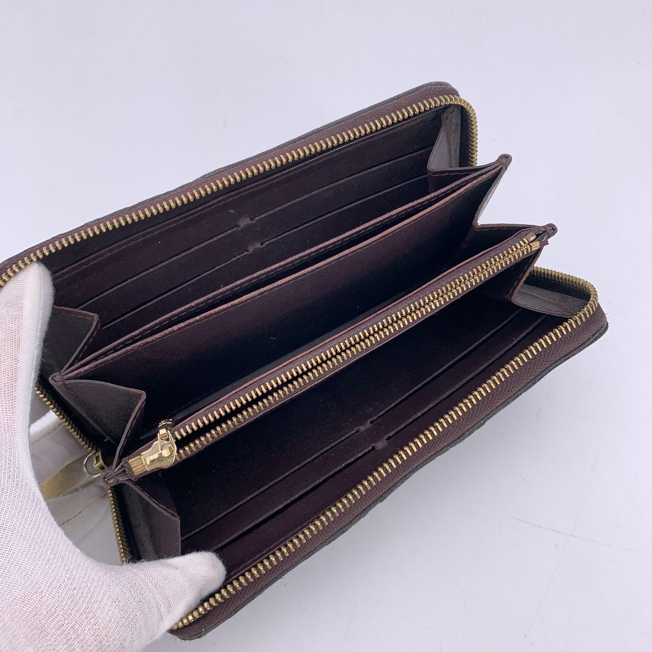Louis Vuitton Amarante Monogram Vernis Zippy Long Wallet In Good Condition For Sale In Rome, Rome