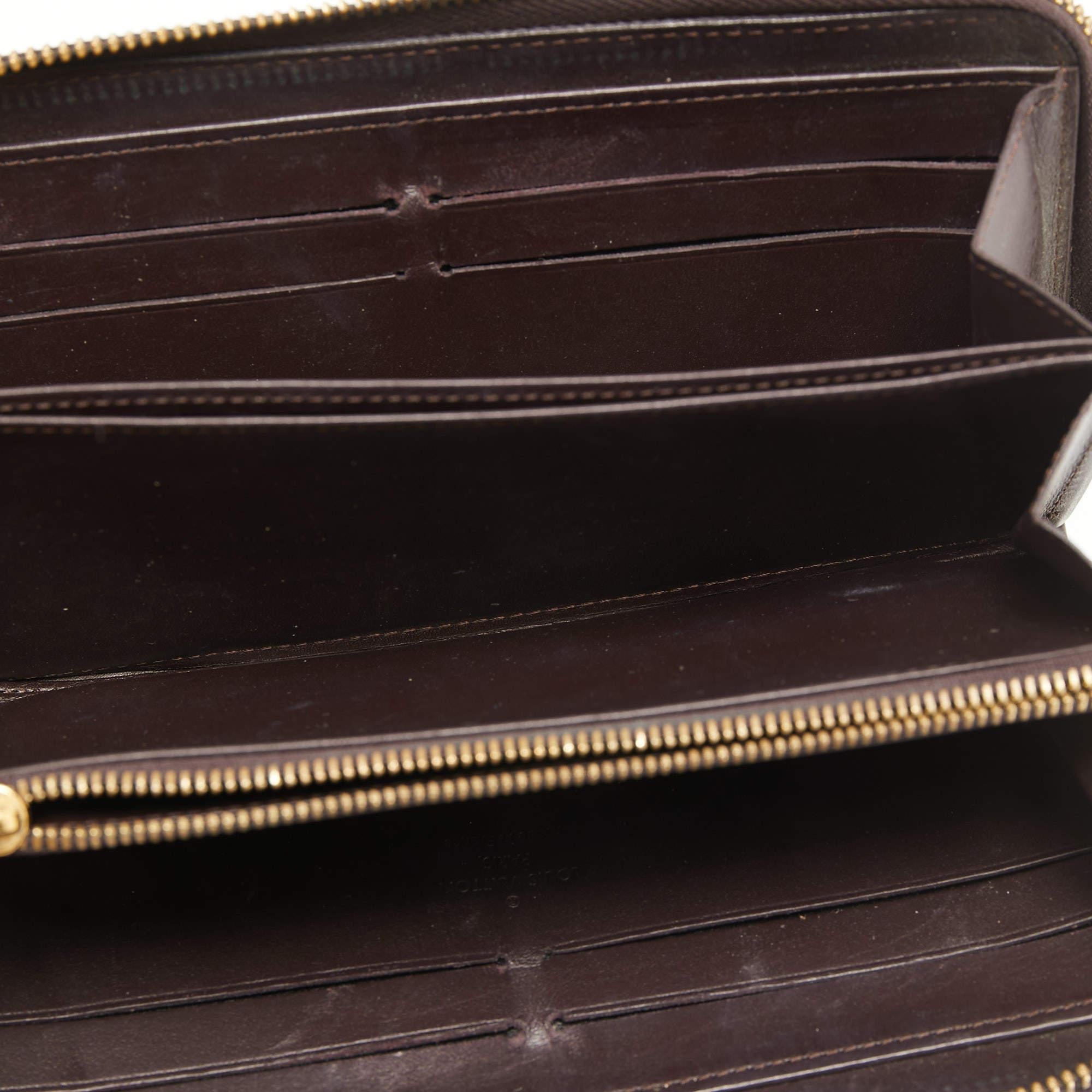 Louis Vuitton Amarante Monogram Vernis Zippy Wallet For Sale 5