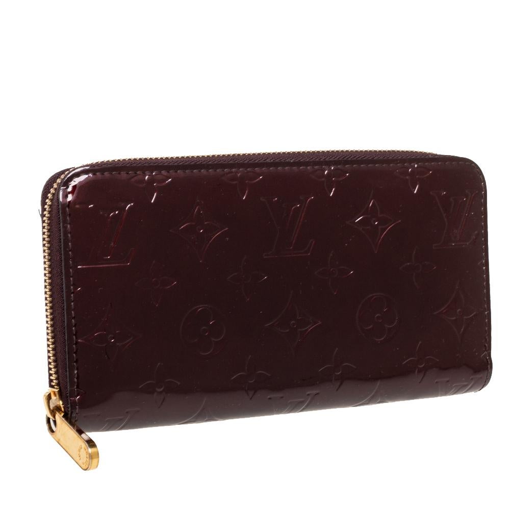 louis vuitton glossy wallet