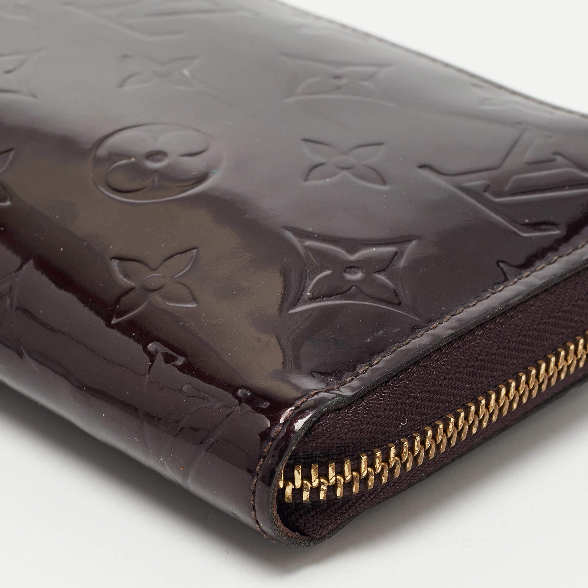 Louis Vuitton Amarante Monogram Vernis Zippy Wallet For Sale 1