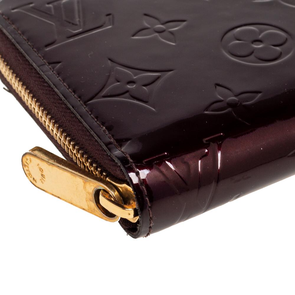 Louis Vuitton Amarante Monogram Vernis Zippy Wallet In Good Condition In Dubai, Al Qouz 2