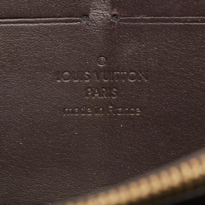 Louis Vuitton Amarante Portemonnaie mit Monogramm und Vernis Reißverschluss im Angebot 4