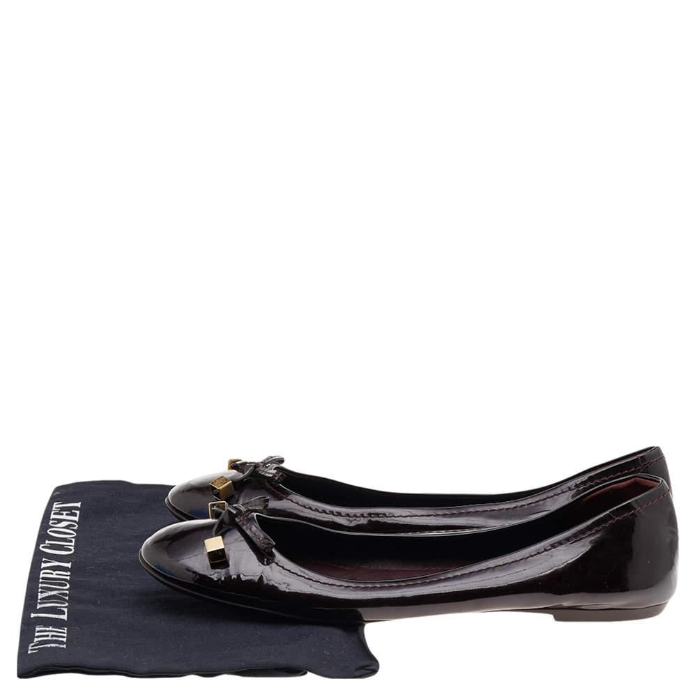 Louis Vuitton Amarante Patent Leather Ballet Flats Size 40.5 For Sale 3