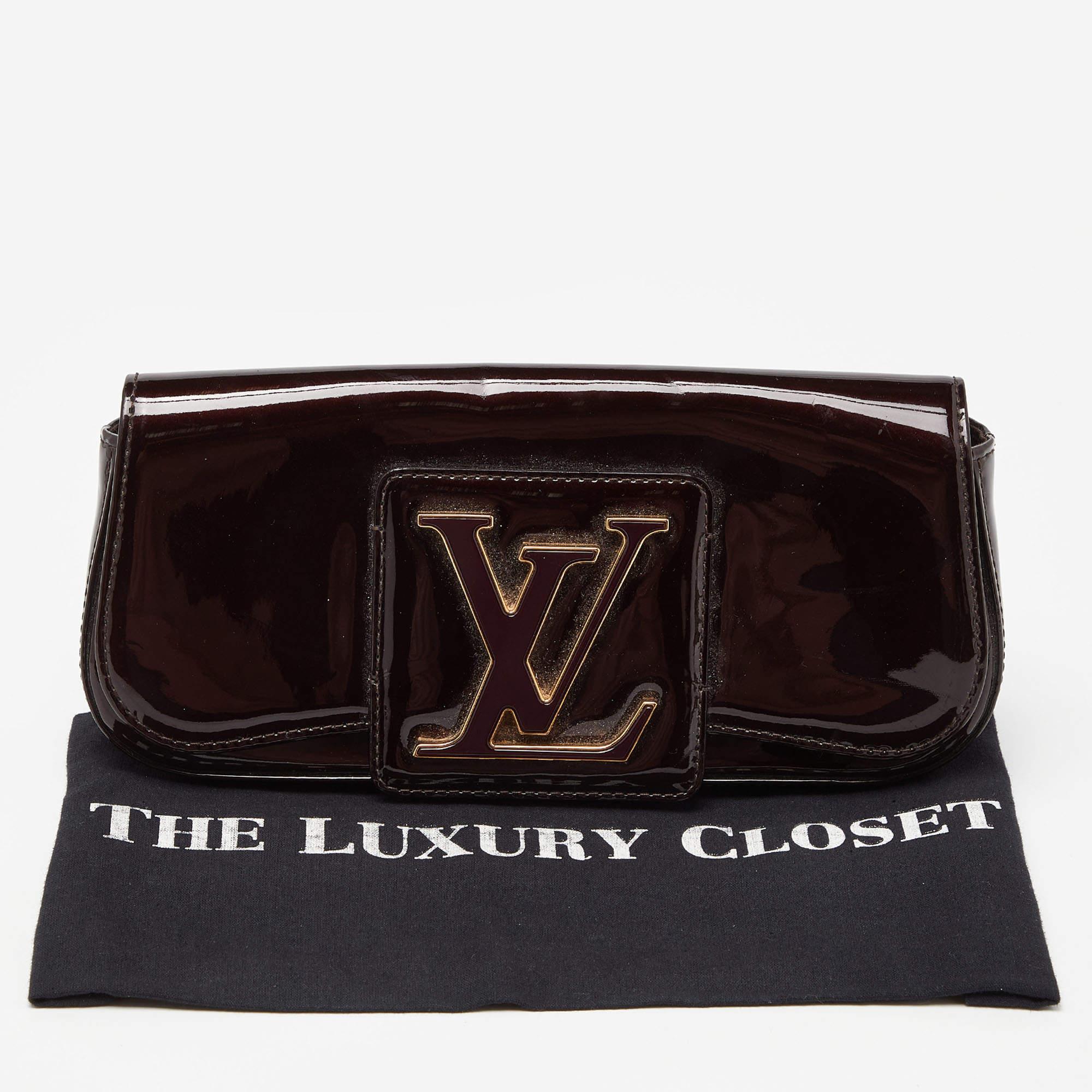 Louis Vuitton Amarante Patent Leather Sobe Clutch 8