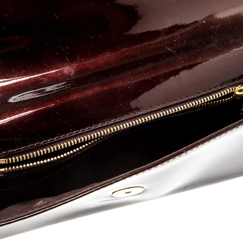 Louis Vuitton Amarante Patent Leather Sobe Clutch 2