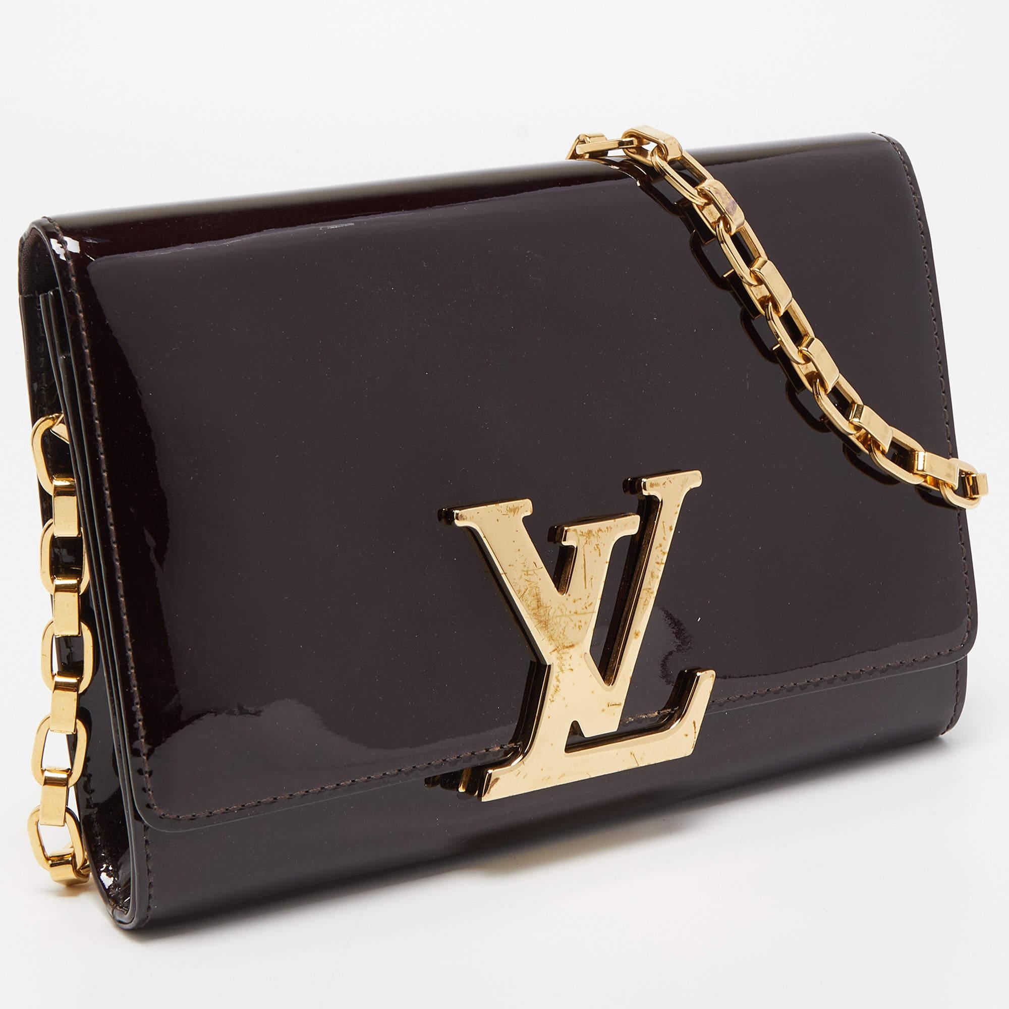 Louis Vuitton Amarante Vernis Chain Louise GM Bag In Good Condition In Dubai, Al Qouz 2