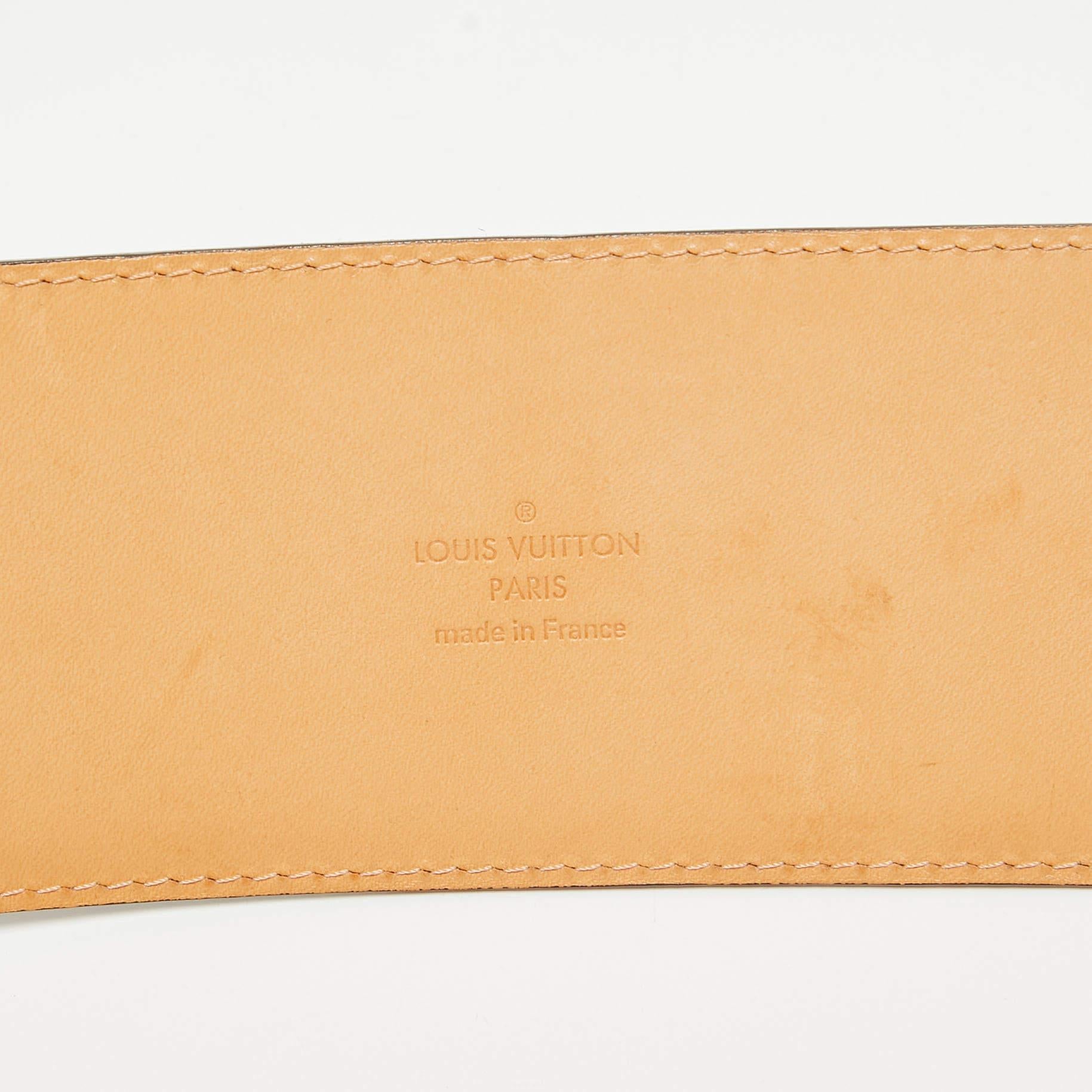 Louis Vuitton Amarante Vernis Leather LV Facettes Wide Belt 75CM In Good Condition In Dubai, Al Qouz 2