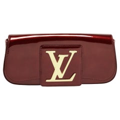 Louis Vuitton Sobe Burgundy Patent Leather Clutch Bag (Pre-Owned)