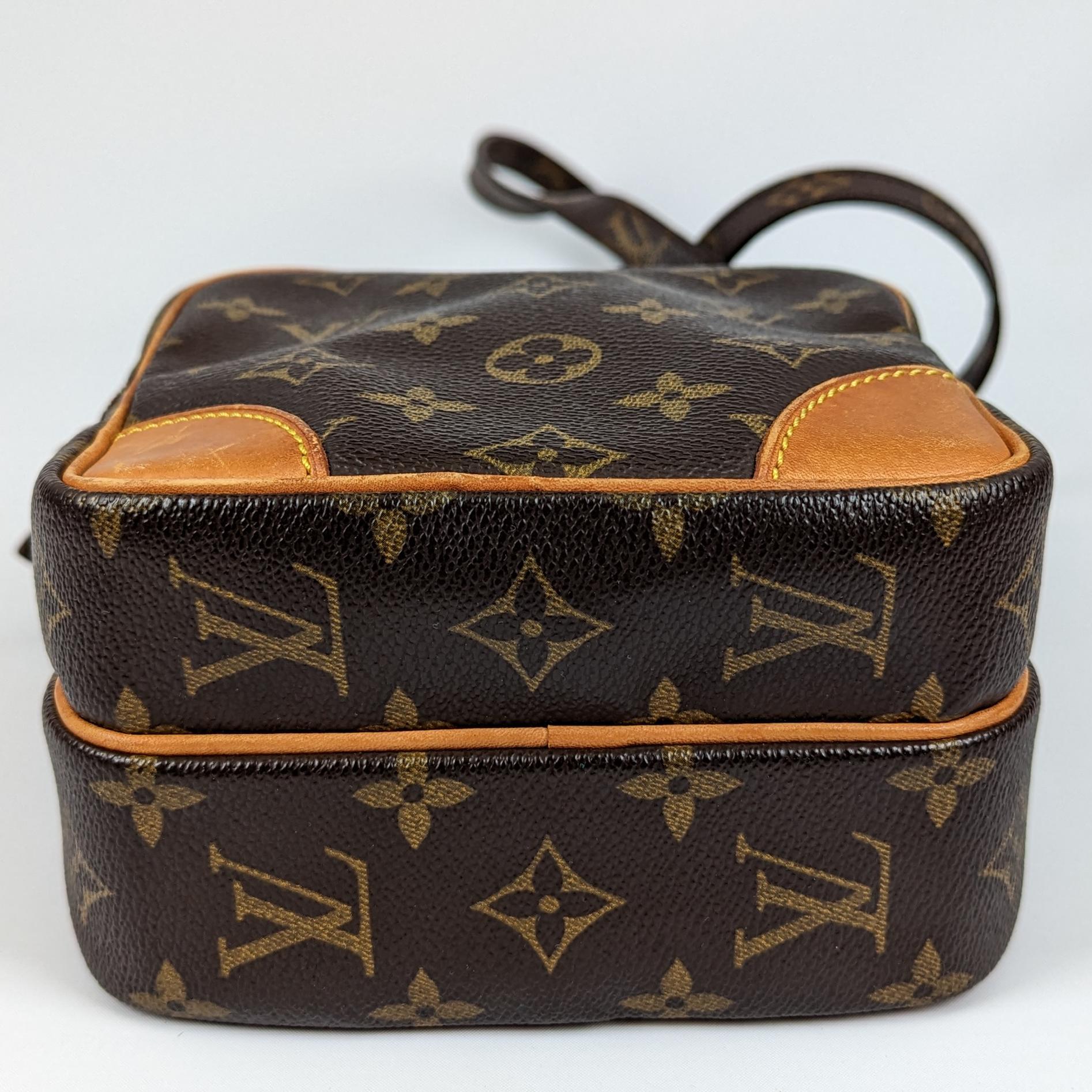 Louis Vuitton Amazon leather crossbody bag 6