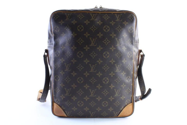 Louis Vuitton  ( Ultra Rare ) Gm 18962041 Coated Canvas Cross Body Bag  For Sale at 1stDibs
