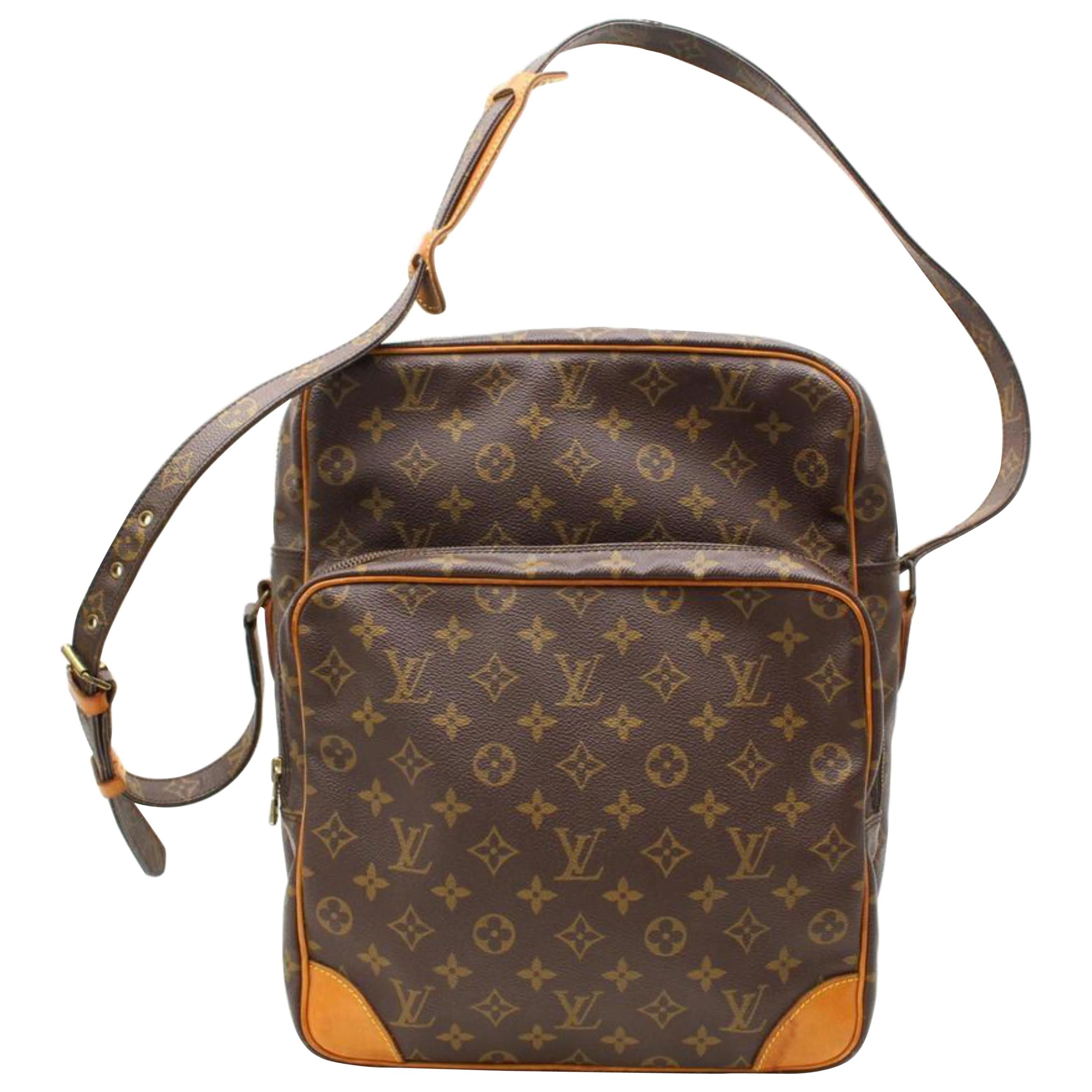 Louis Vuitton  ( Ultra Rare ) Gm 18962041 Coated Canvas Cross Body Bag  For Sale at 1stDibs