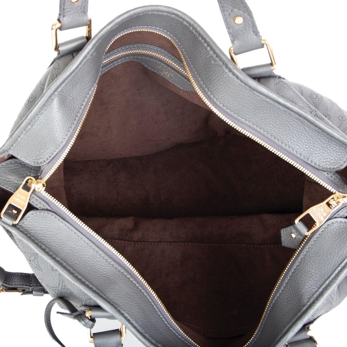 LOUIS VUITTON Anthrazitgraues Leder Monogram MAHINA STELLAR GM Umhängetasche 3