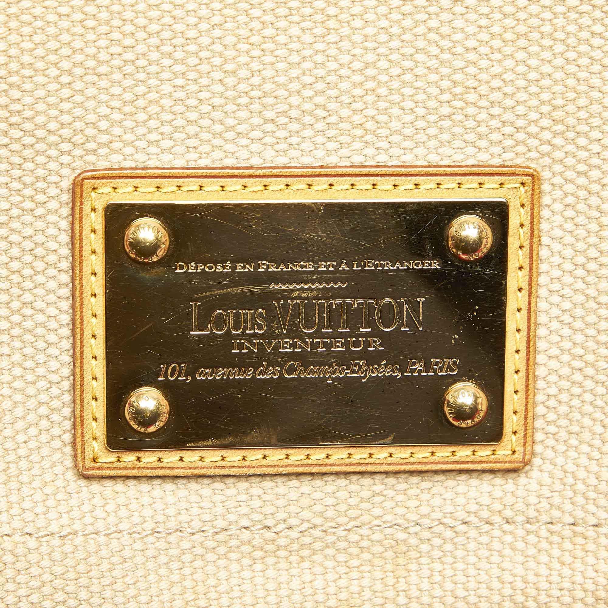Women's or Men's Louis Vuitton Antigua Besace PM Bag