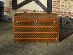 Louis Vuitton antique travel trunk c.1913