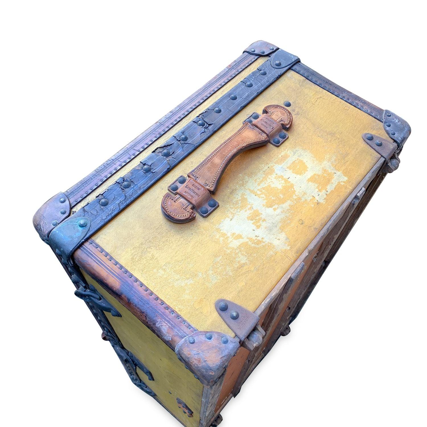 Louis Vuitton Antique Vintage Yellow Vuittonite Cabin Steamer Trunk For Sale 2