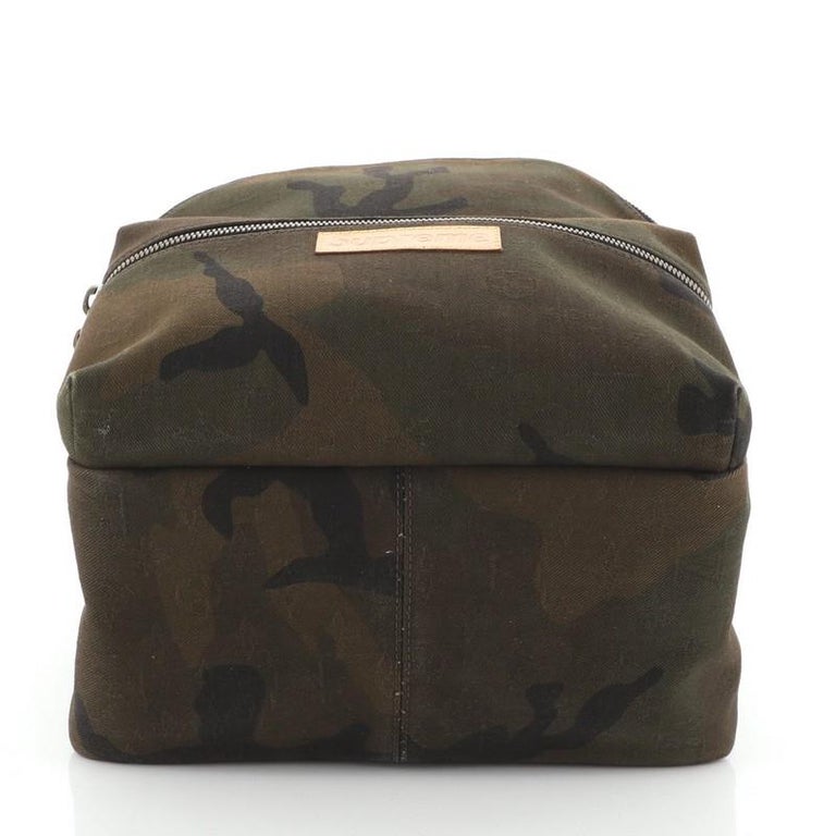 Louis Vuitton Apollo Backpack Limited Edition Supreme Camouflage Canvas For Sale at 1stdibs