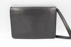 Louis Vuitton Arche in black épi leather handbag