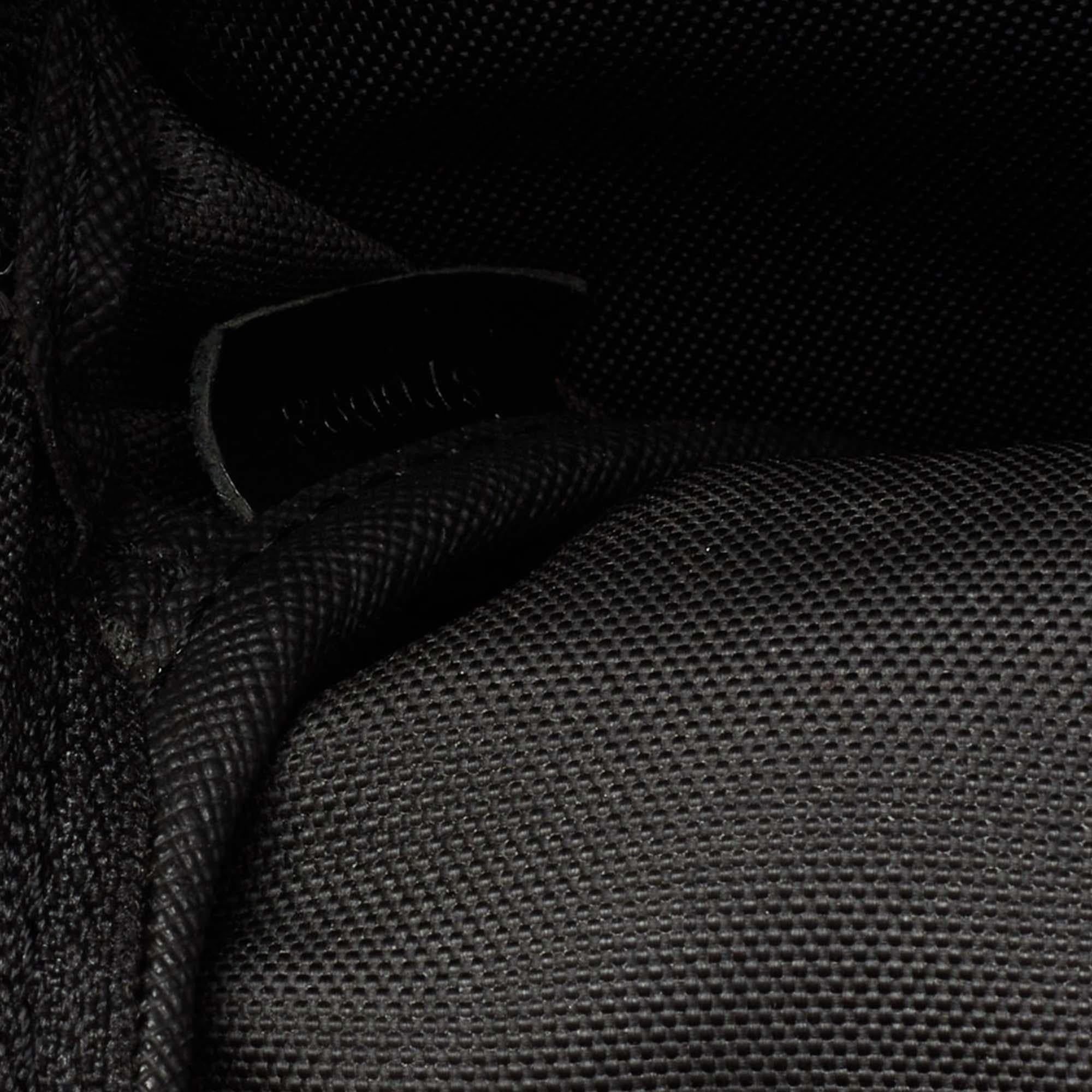 Ardoise Taiga Pegase 45 Business-Gepäckstücke aus Leder von Louis Vuitton im Angebot 5