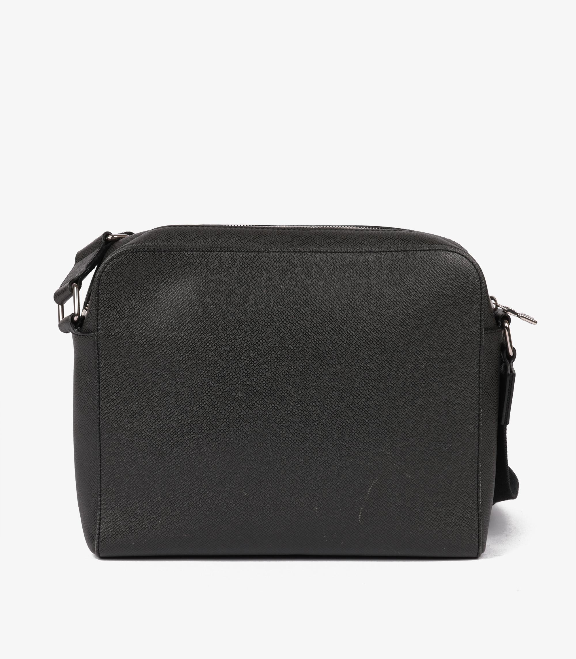 Louis Vuitton Ardoise Taiga Leather Stripe Anton Messenger For Sale 2