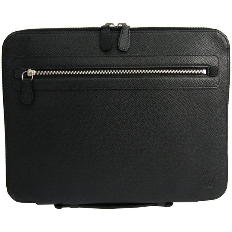Louis Vuitton Ardoise Taiga Leather Vladimir Briefcase For Sale at ...