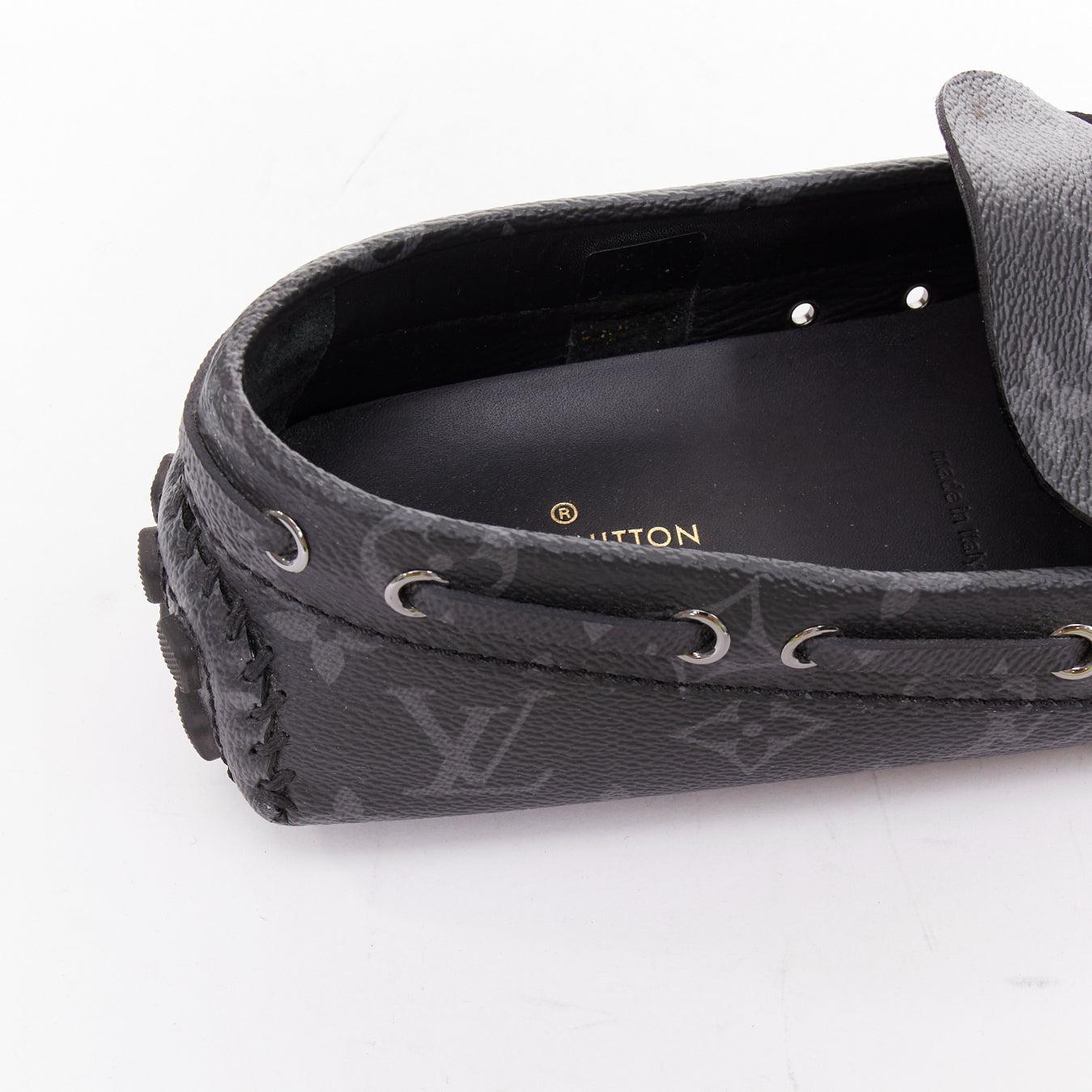 LOUIS VUITTON Arizona Eclipse grau Canvas Monogram mocassin EU42.5 im Angebot 3