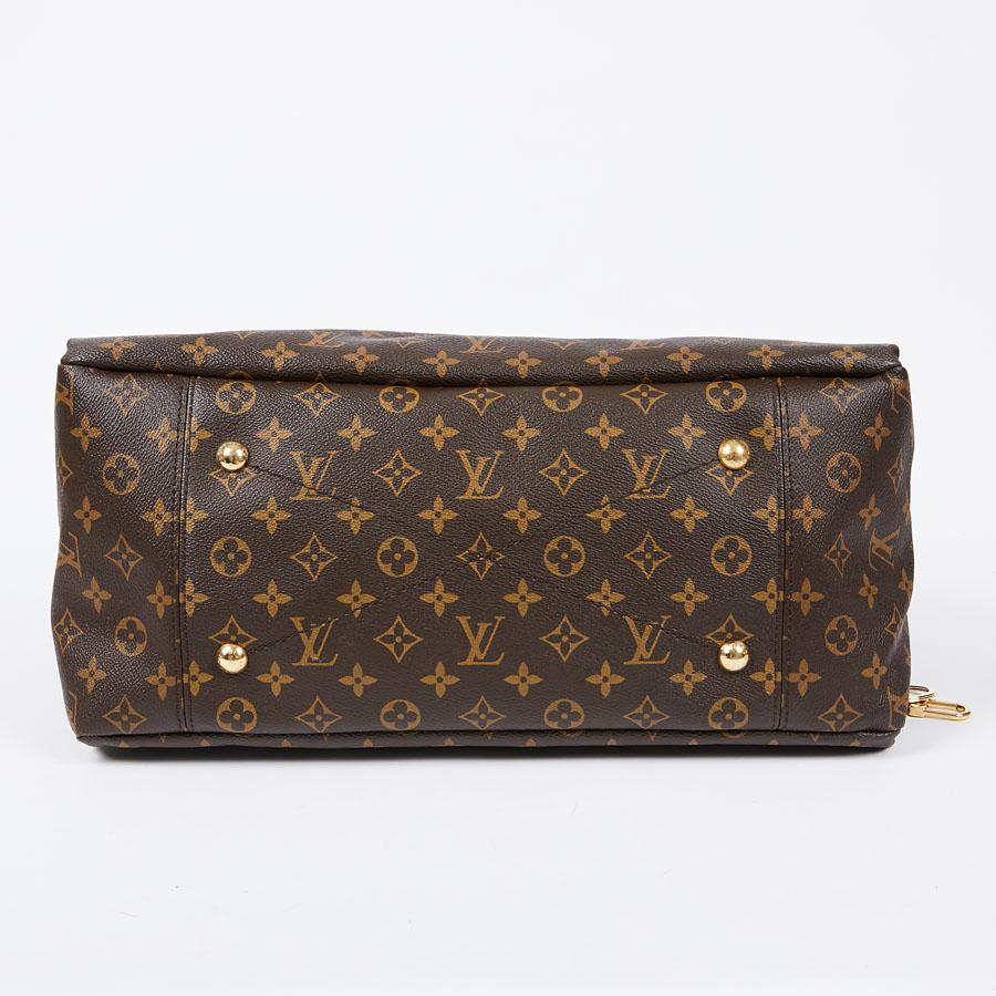 LOUIS VUITTON Artsy Bag In Brown Monogram Canvas 2