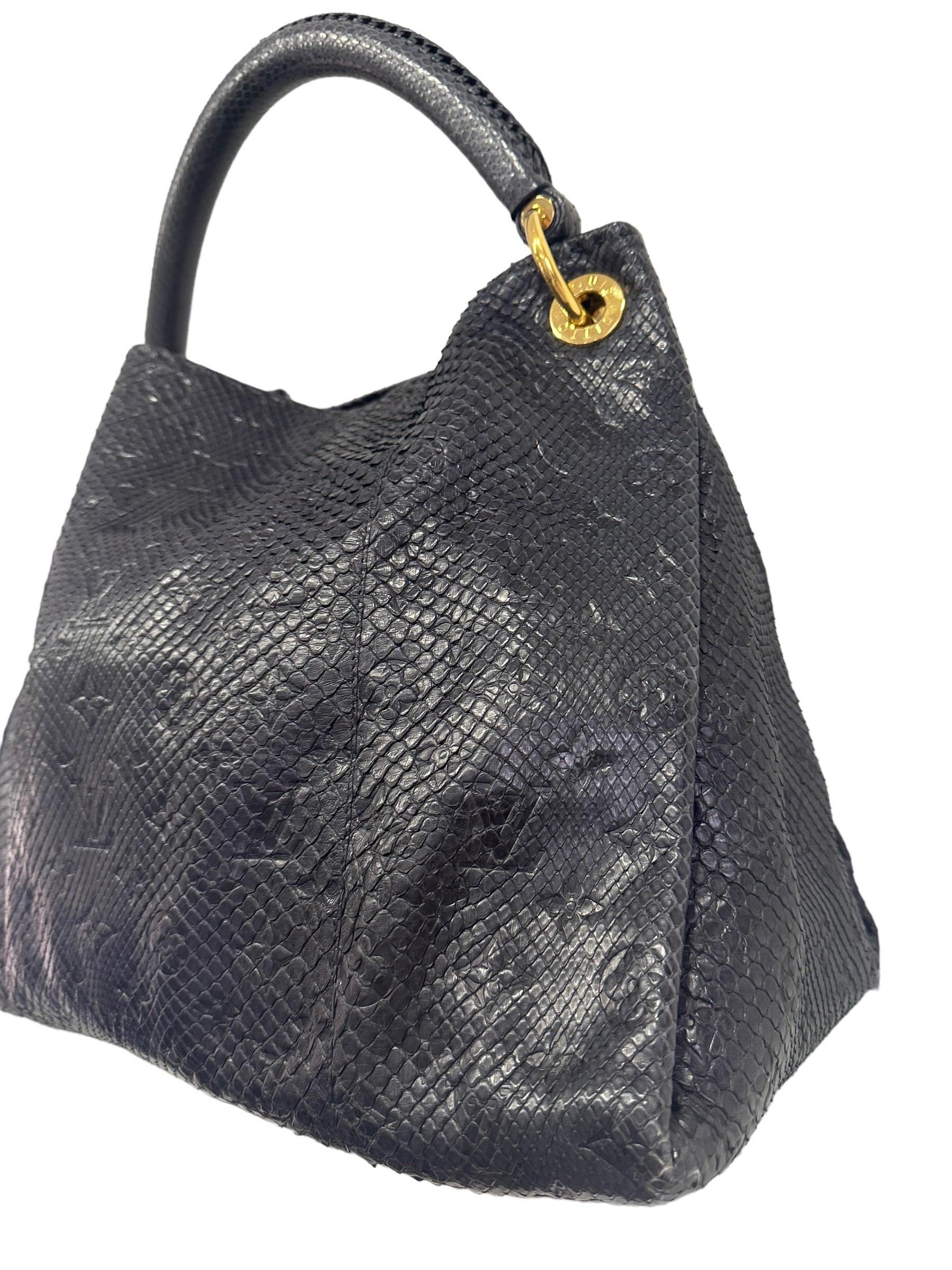 Black Louis Vuitton Artsy GM Blu Leather Top Handle Bag