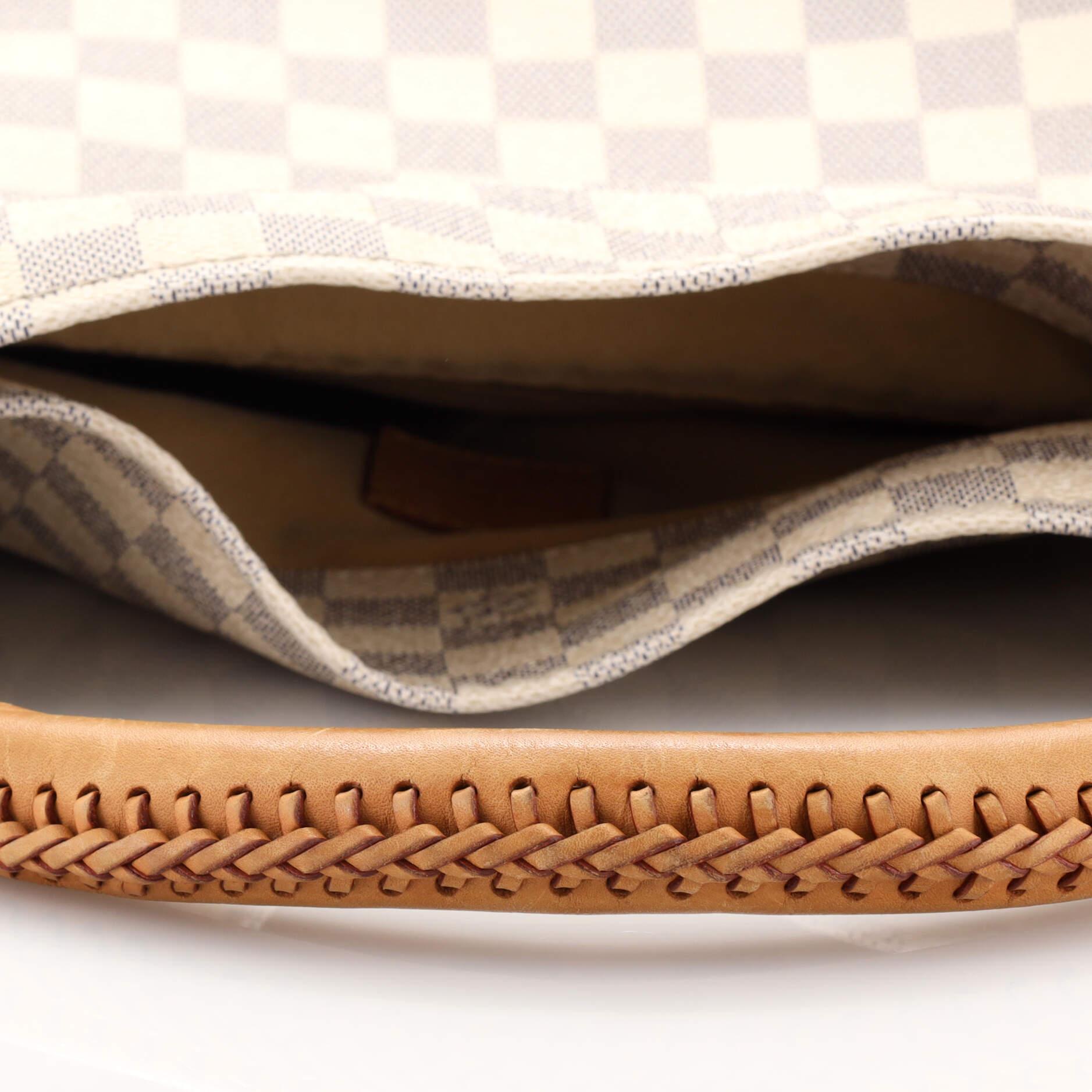 Louis Vuitton Artsy Handbag Damier MM In Fair Condition In NY, NY