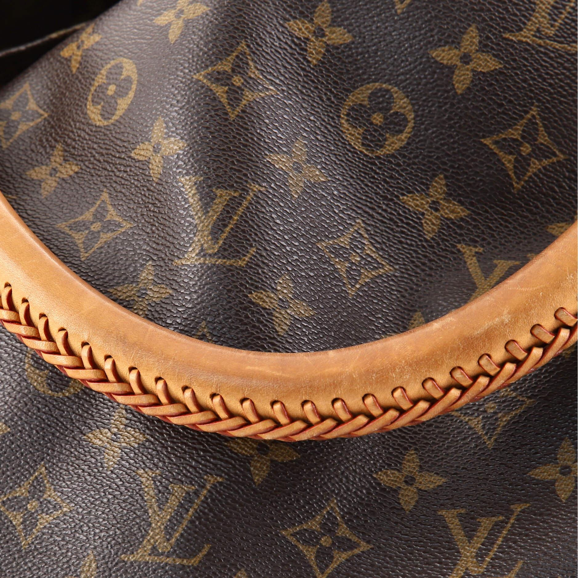 Louis Vuitton Artsy Handbag Monogram Canvas MM In Fair Condition In NY, NY