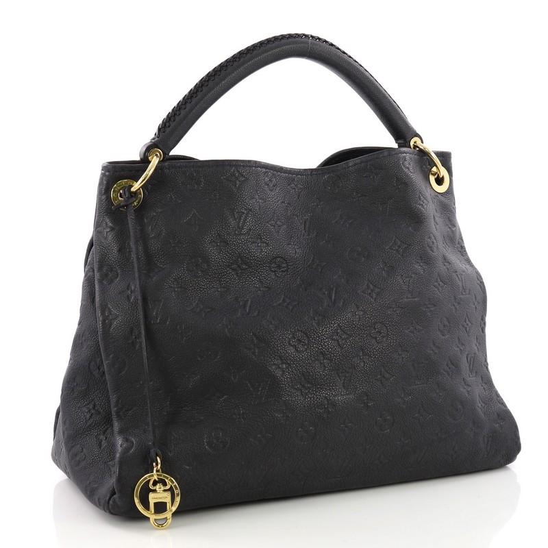 black artsy bag