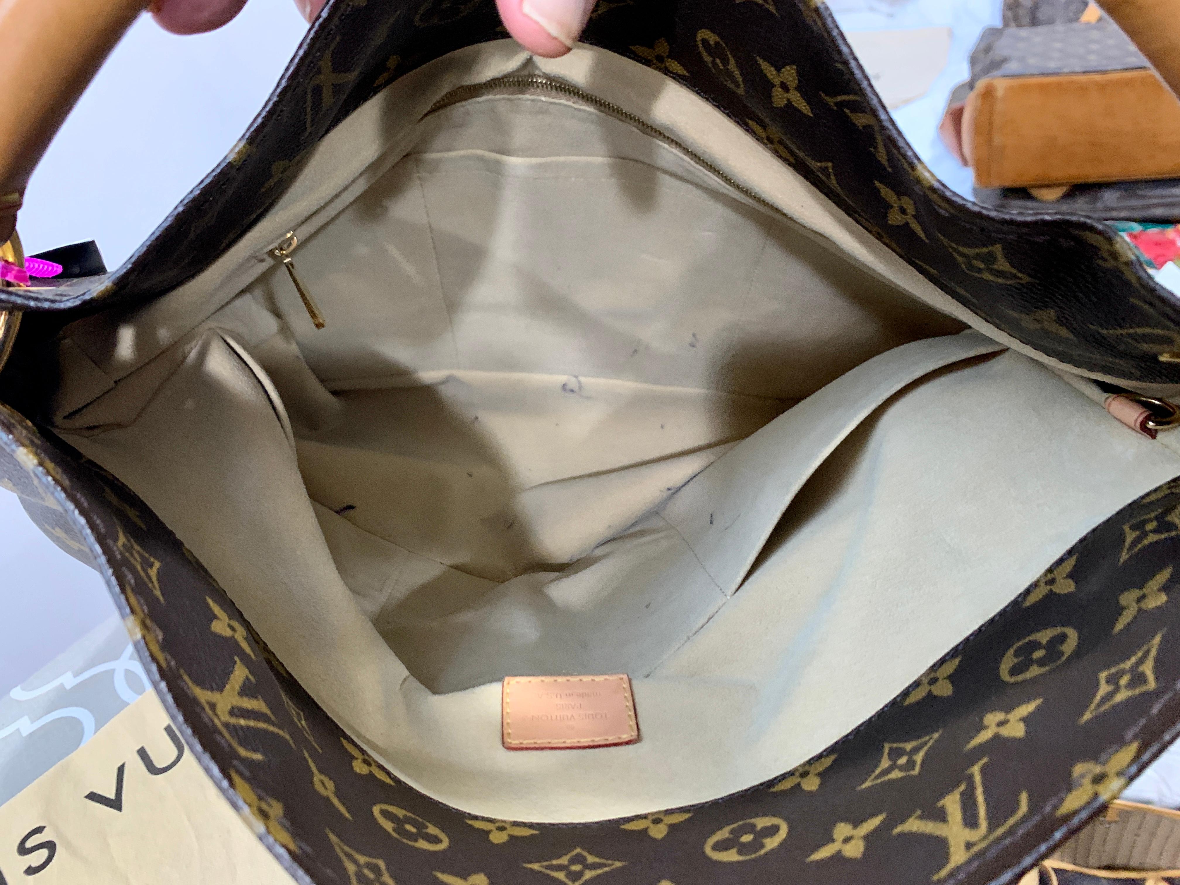 Louis Vuitton Artsy MM Brown Monogram Canvas Hobo Shoulder Bag, Great condition 4