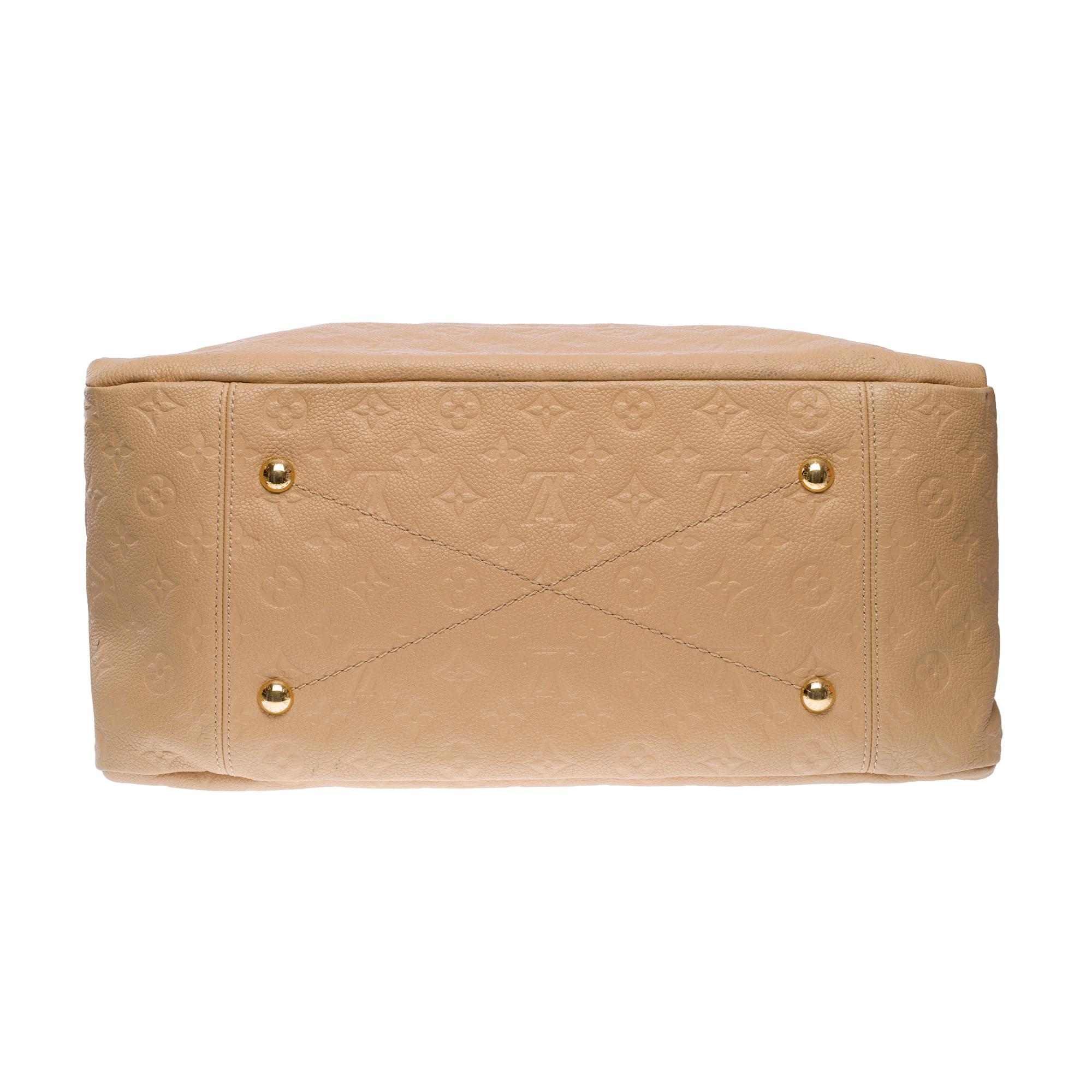 Louis Vuitton Artsy MM Hobo bag in Beige monogram embossed calfskin leather, GHW For Sale 6
